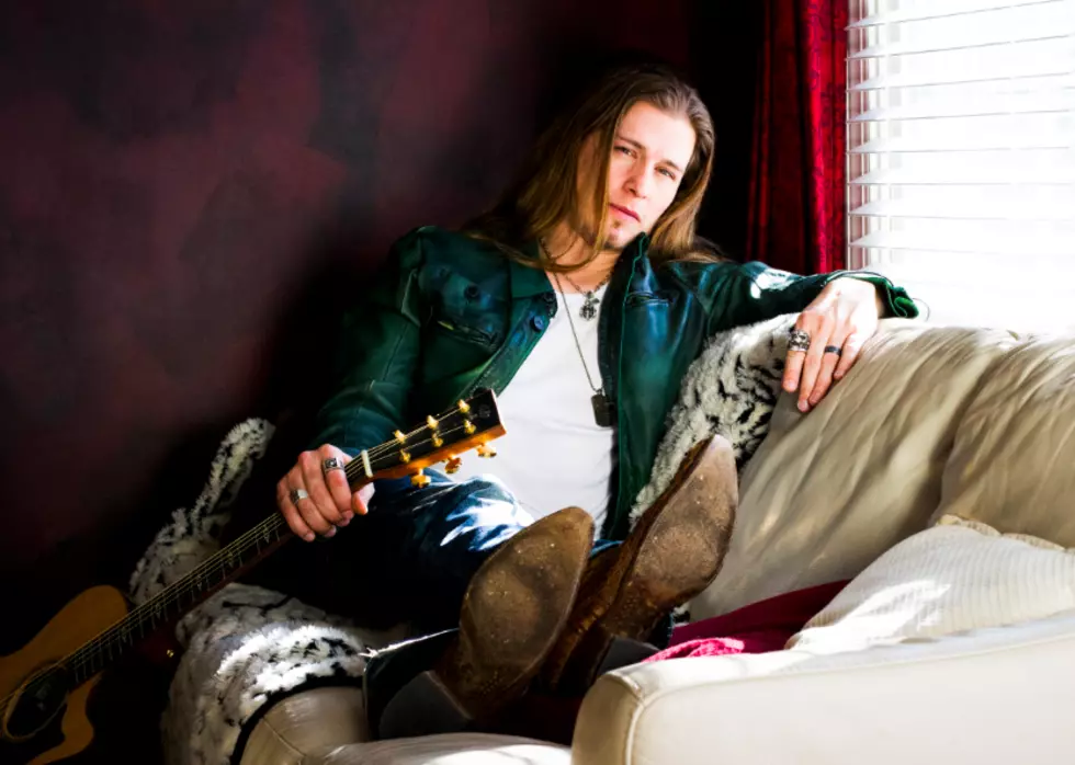 Come Sit in the VIP Section and Meet Jason Michael Carroll This Sunday at The Seasons [CONTEST]