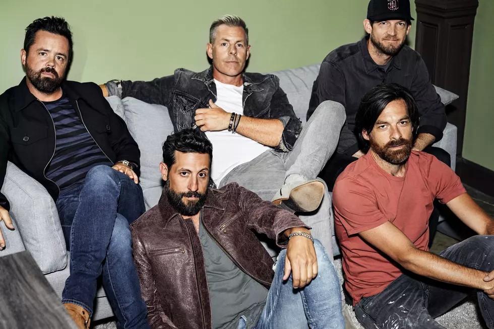 Old Dominion and Mitchell Tenpenny are Coming to Kennewick!