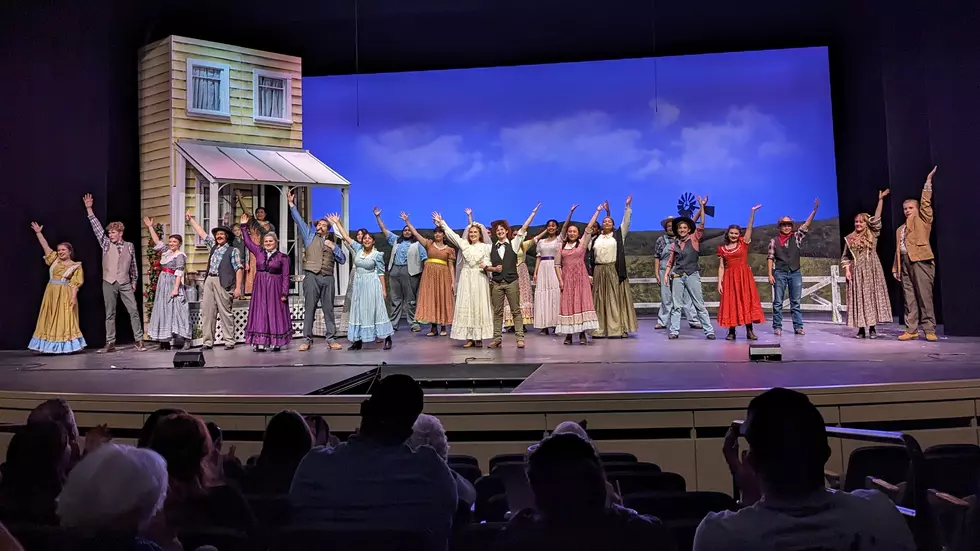 Five Reasons You Need to See the IKE Players Production of ‘Oklahoma!’