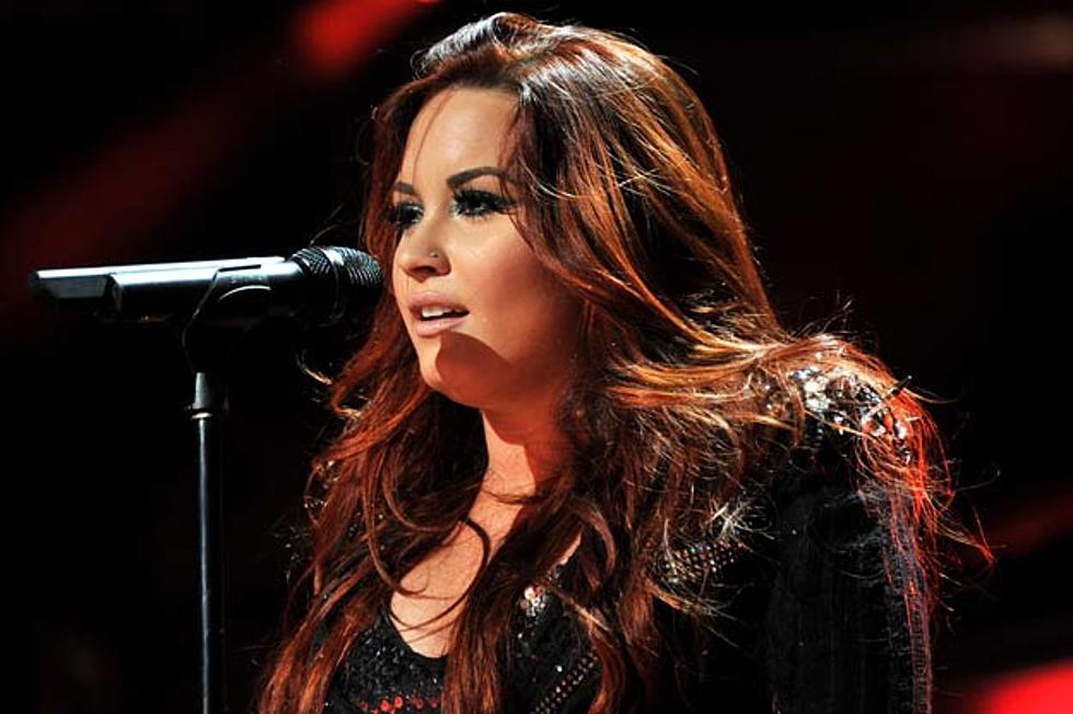 Fans Rip Out Demi Lovato’s Hair in Argentina