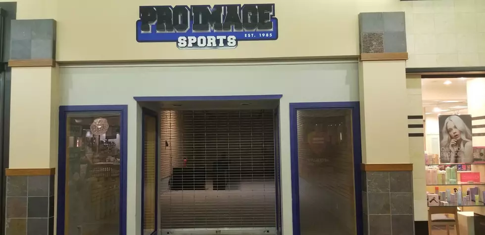 Pro Image Sports in The Mall Has Closed