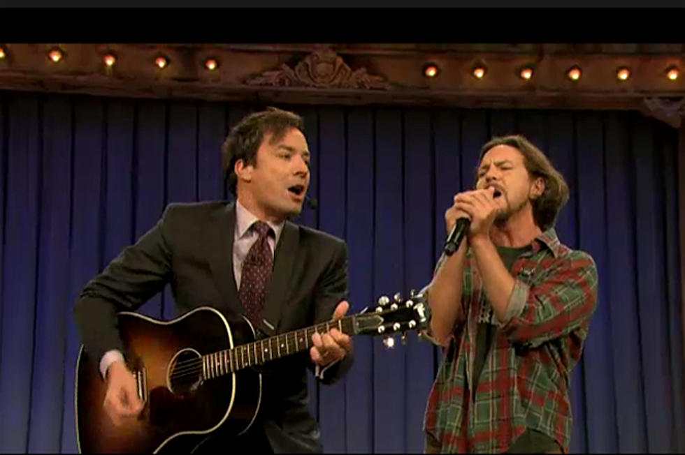 Eddie Vedder Helps Jimmy Fallon ‘Blow Your Pants Off’ With New Album