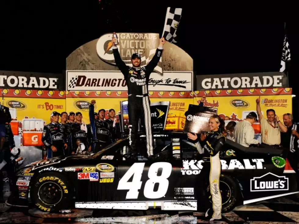 NASCAR &#8211; Jimmy Johnson Wins at Darlington [PICTURES]