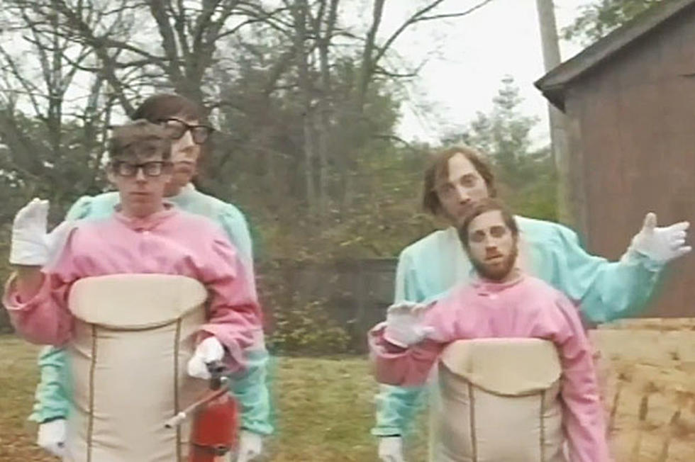 Black Keys Release Lo-Fi, Baby-Themed ‘Gold on the Ceiling’ Video