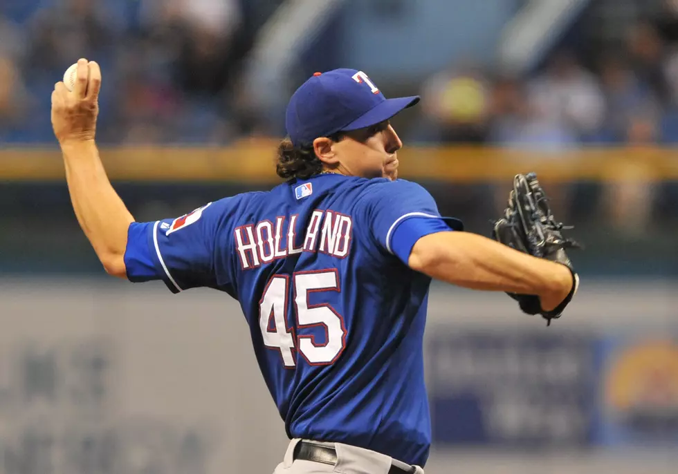 Texas Rangers’ Derek Holland to Appear in the Movie ‘Dumb and Dumber To’