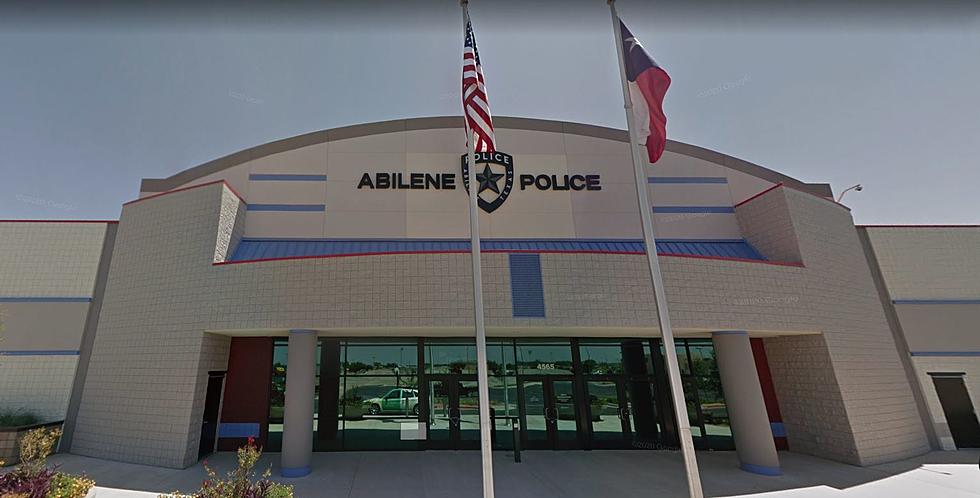 Abilene Police Department Wins the Internet on Snow Day in Texas