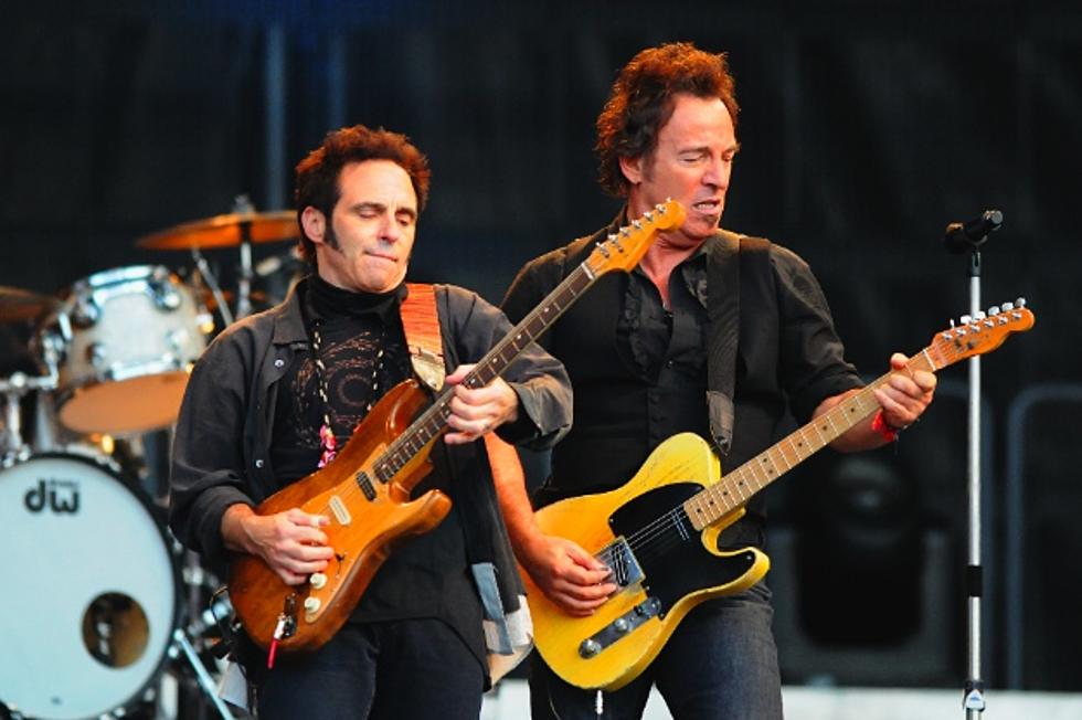 Nils Lofgren of Bruce Springsteen’s E Street Band Speaks Out Against Republican Candidates