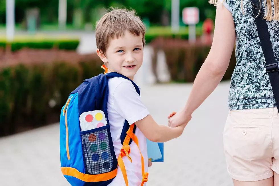 5 Ideas for Back-to-School Photos Your Family Will Love