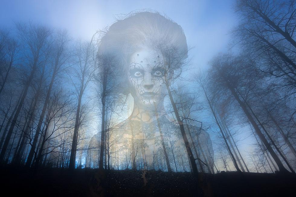 Check Out These 3 Eerie Ghost Lights That Haunt Texas