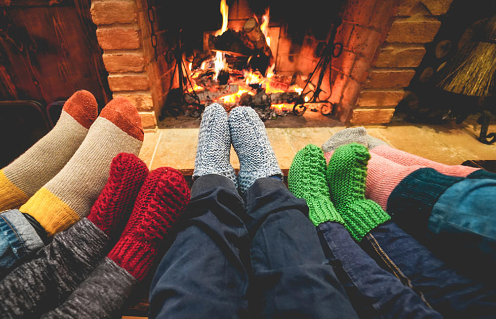 Stay Cozy When It's Cold With My Favorite Indoor Activities