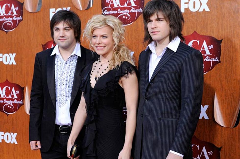 2011 American Country Awards Red Carpet Pictures