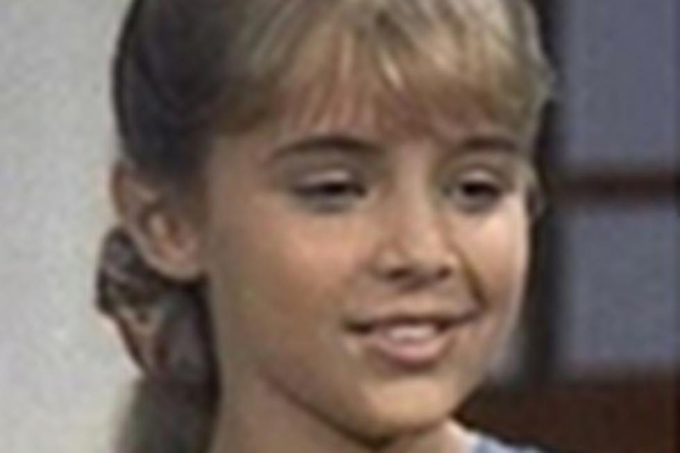 Whatever Happened to ‘Step by Step’ Star Christine Lakin? [PHOTO]