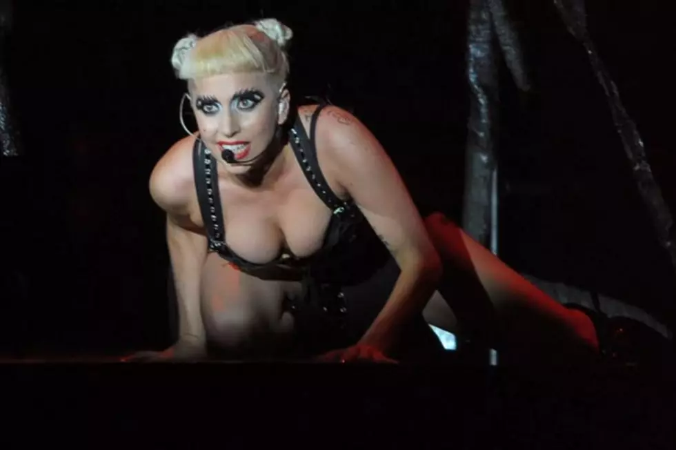 Is Lady Gaga Recording ‘ARTPOP’ Naked?