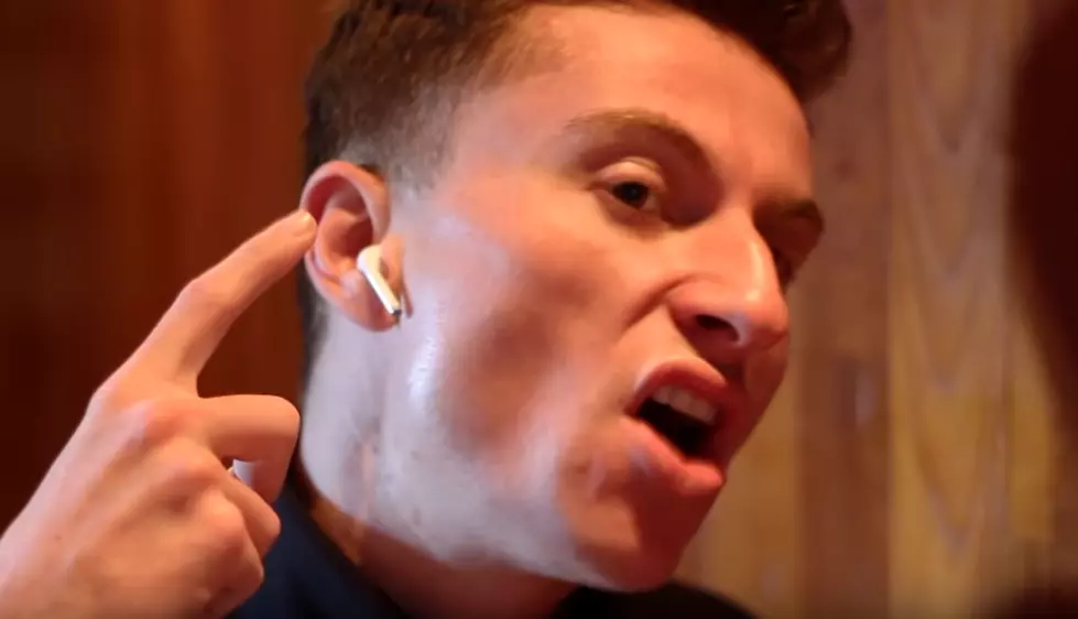 Casperites: Please Don’t Be This ‘AirPods’ Guy [VIDEO, NSFW]