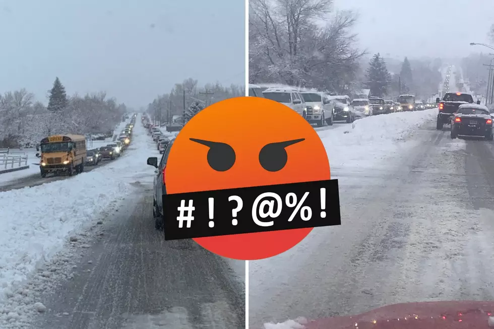 KWHS Drop Off Causes Major Traffic Issues During Casper Snow