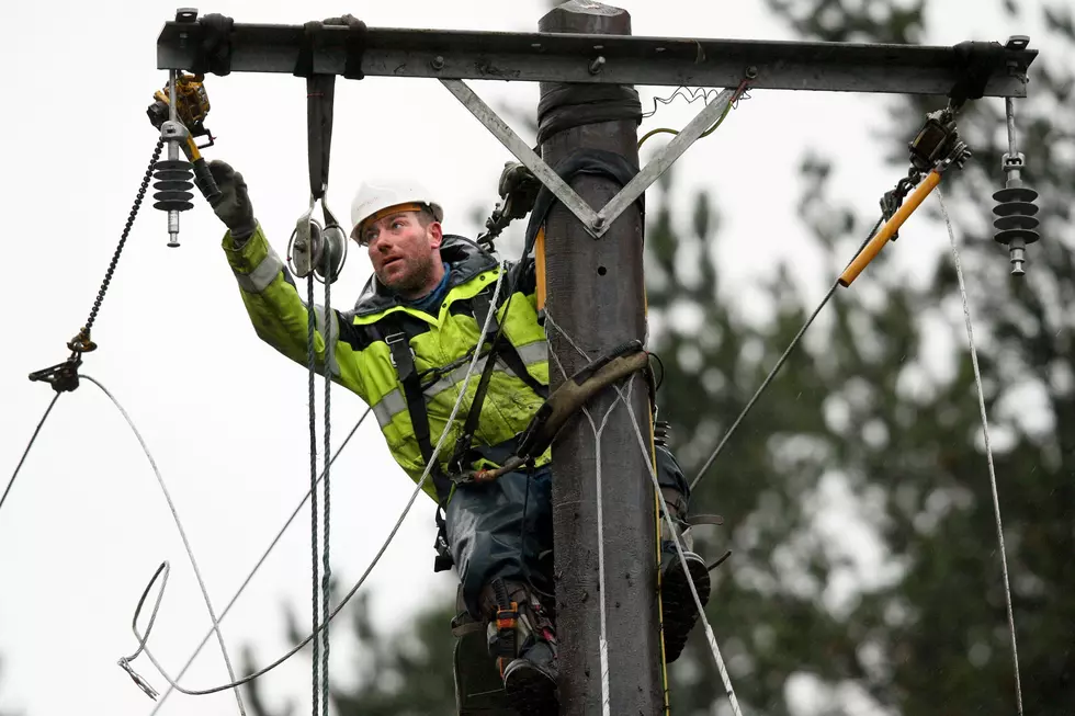 UPDATE: Entergy Crews Working To Restore Power To Southwest Louisiana Residents