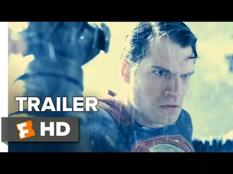 Batman v Superman Tops Weekend Box Office [VIDEO]