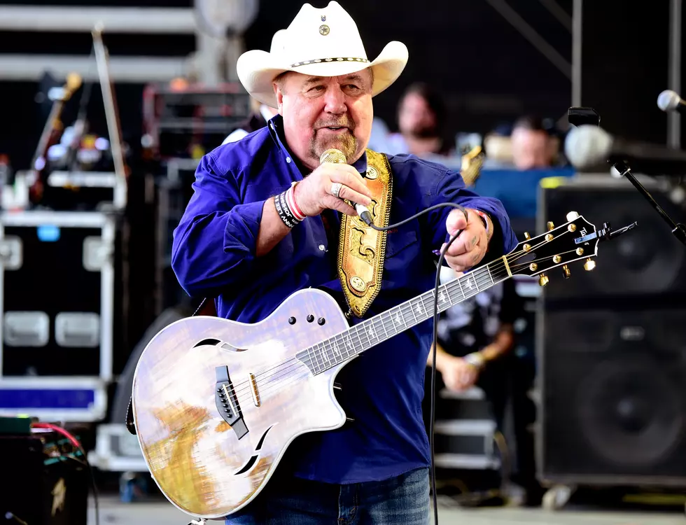 Country Legend Johnny Lee Announces He Will Have Brain Surgery