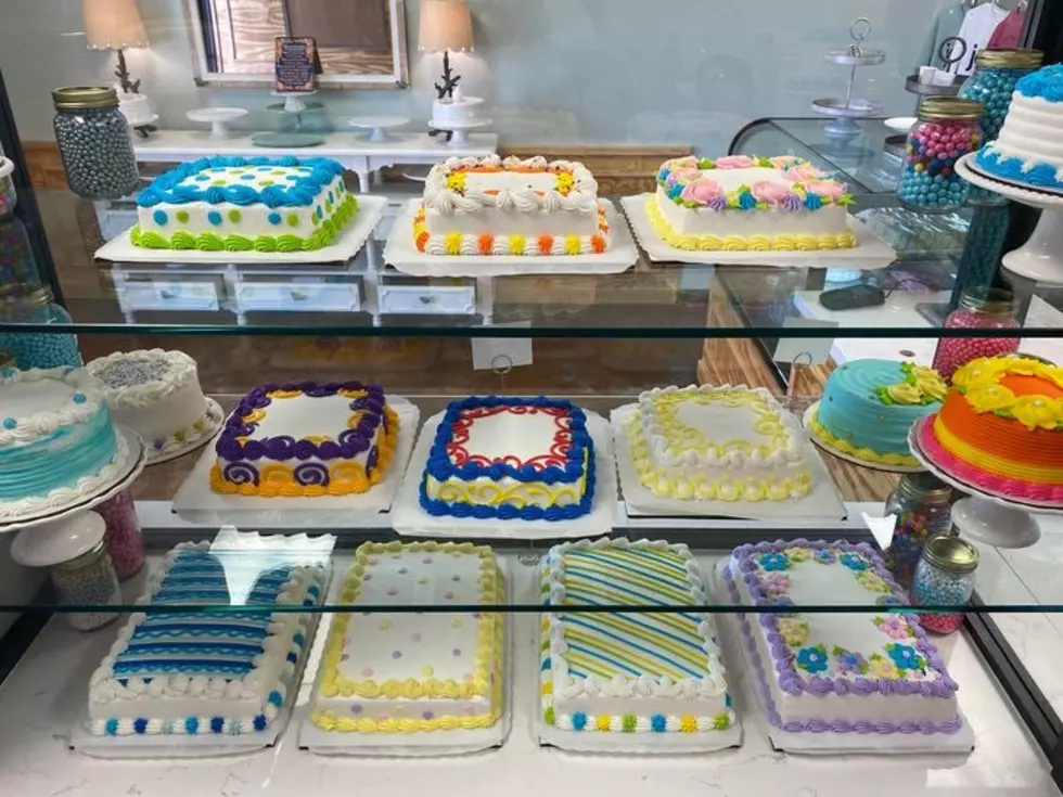 Photos: Jo&#8217;s Party House Back to Selling Cakes, Finally!