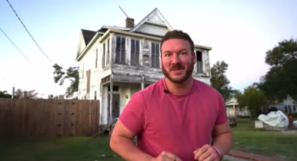 VIDEO Lake Charles' Grant Navarre Spends a Night in Haunted House