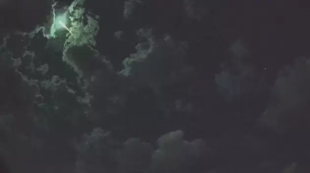 [WATCH] Massive Fireball Streaks Across Sky in SW Montana