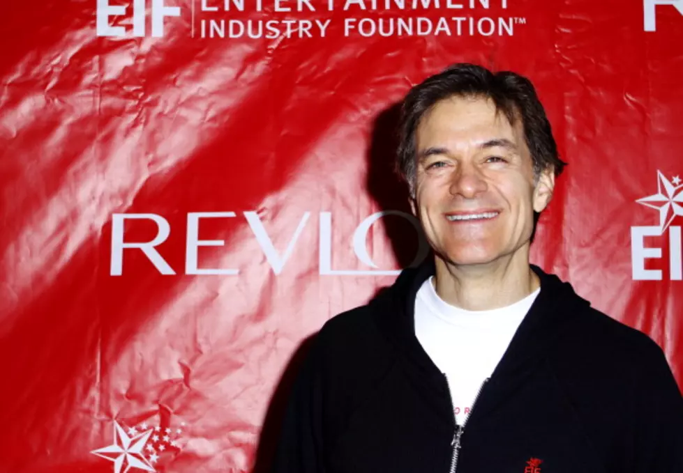 Dr. Oz Won’t Back Down From His Claim Of Apple Juice Danger Despite Controversy