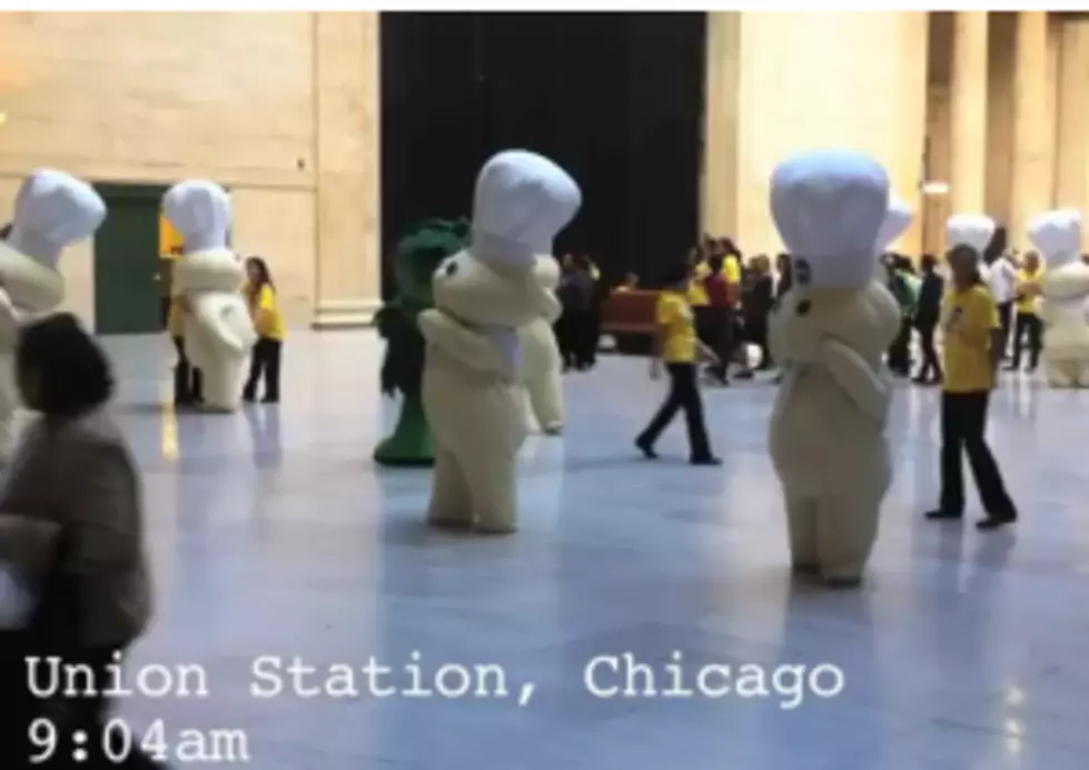 Pillsbury Doughboys Take Over Union Station In Chicago