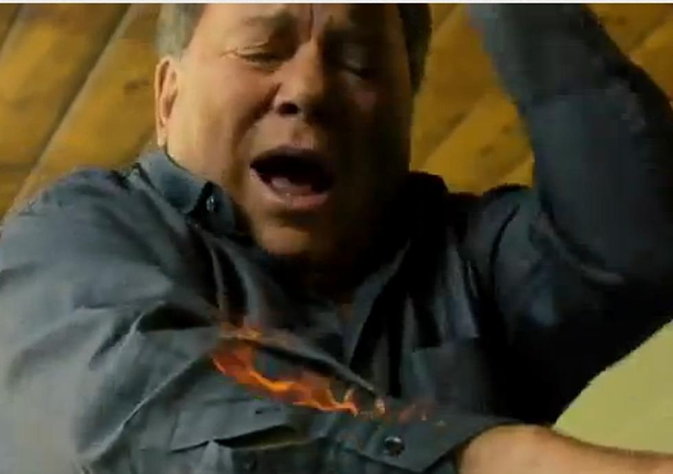 Shatner Provides Safety Tips For Safely Frying A Turkey