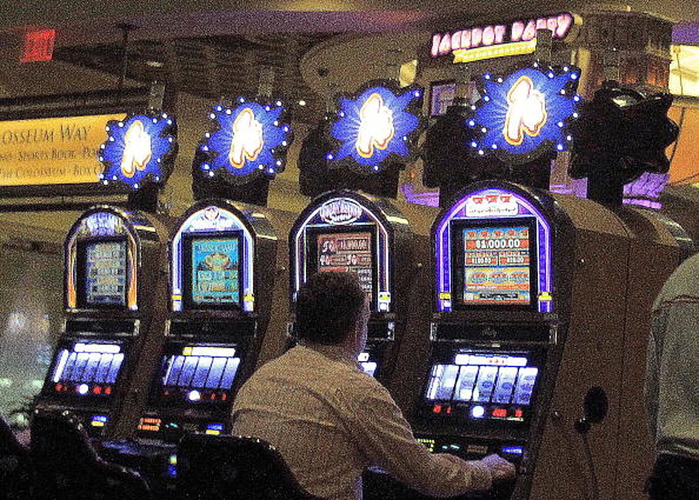 5 Things My Dad Taught Me:  The Right Way To Play Slot Machines, Stupid.
