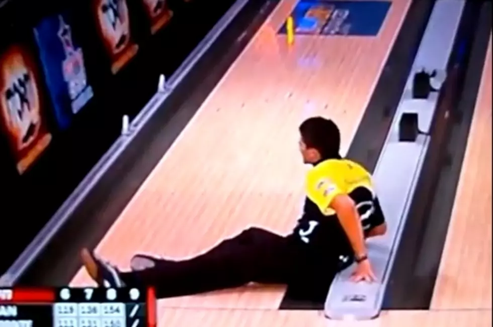 Pro Bowler Makes Humiliating Mistake [Video]