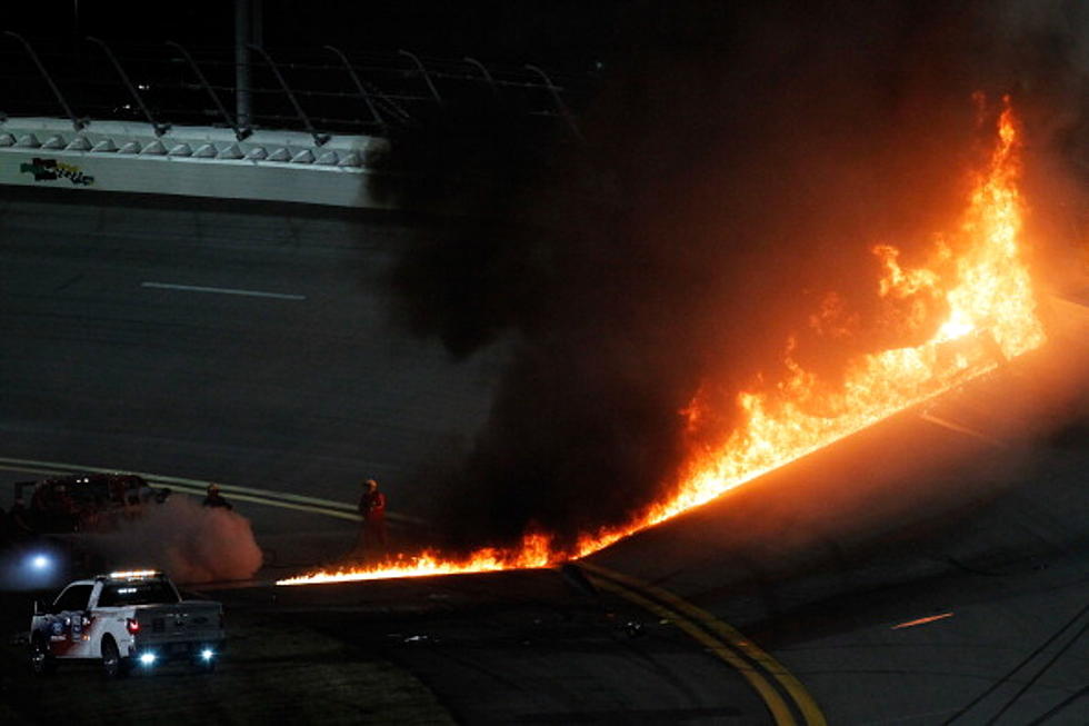 Matt Kenseth Finally Wins Wet, Fiery Daytona 500
