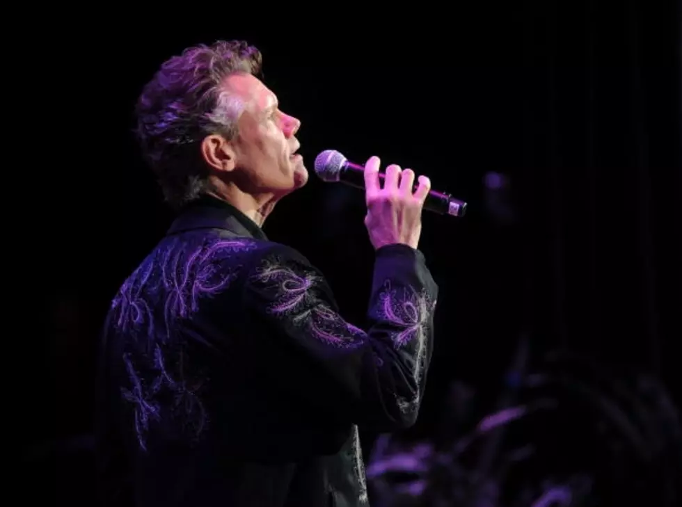 Despite Legal Problems, Randy Travis Returned to the Stage and Shined