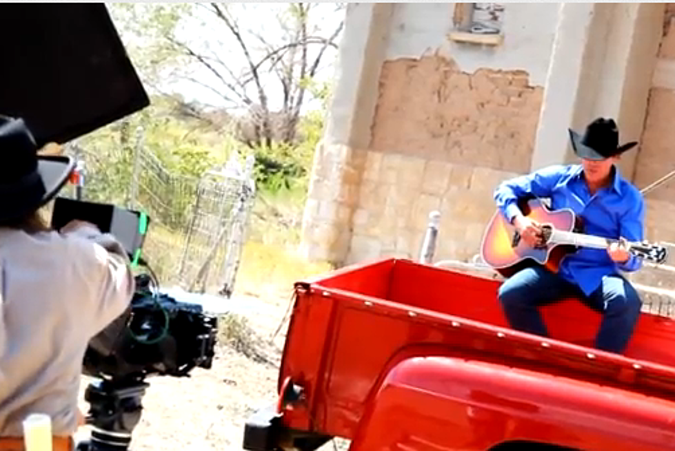 Watch Behind The Scene Of Clay Walker’s “Jesse James” Music Video