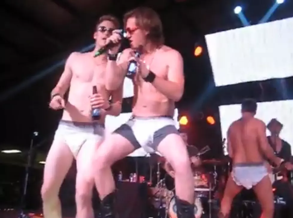 Adult Diapers and the Florida Georgia Line Prank Jake Owen LIVE On Stage [Video]