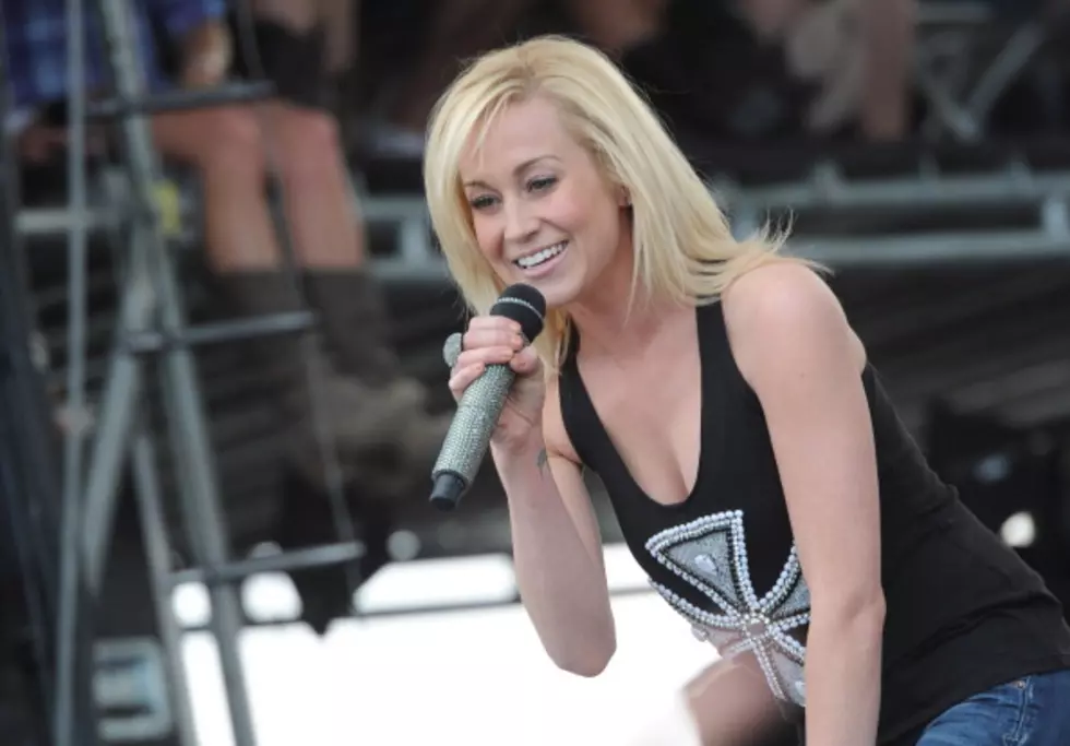 Help Us Interview Kellie Pickler Wednesday Morning!  We Need Your Questions!