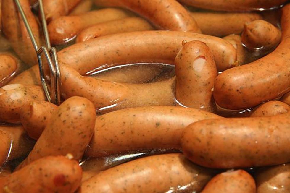 Tailgate On Big Game Day With Johnsonville’s Onion And Garlic Sausage Bath Recipe [sponsored]