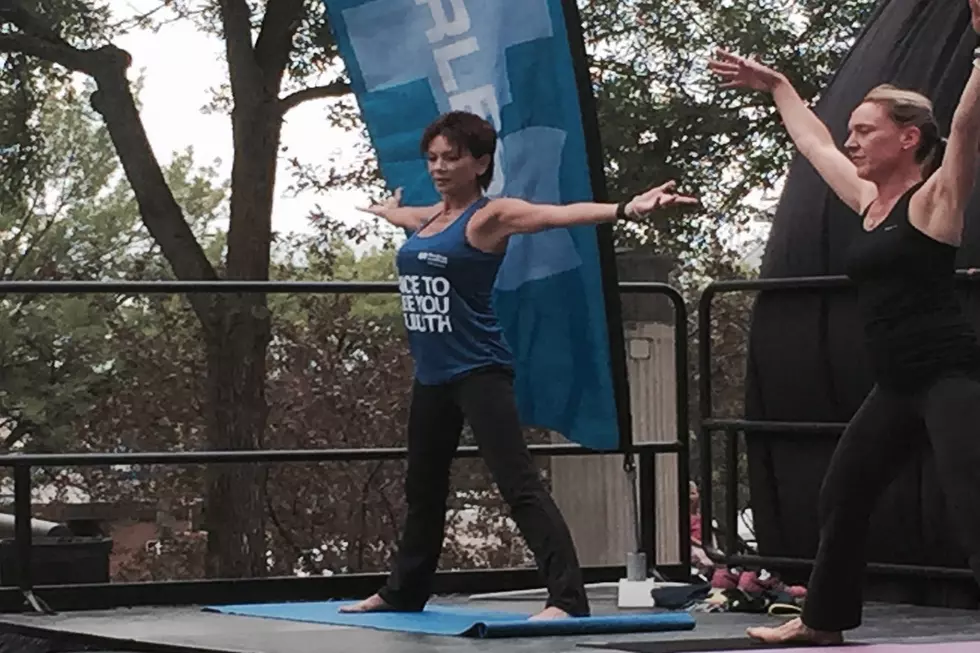 Blue Cross And Blue Shield Of MN Retail Center In Duluth Opens With Street Yoga [VIDEO]