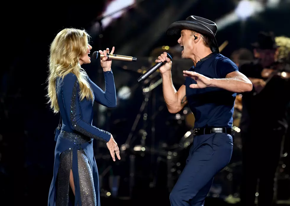 Duluth Pack Will Be Gifting Tim Mcgraw & Faith Hill Some Gear When They Come To Xcel Energy Center