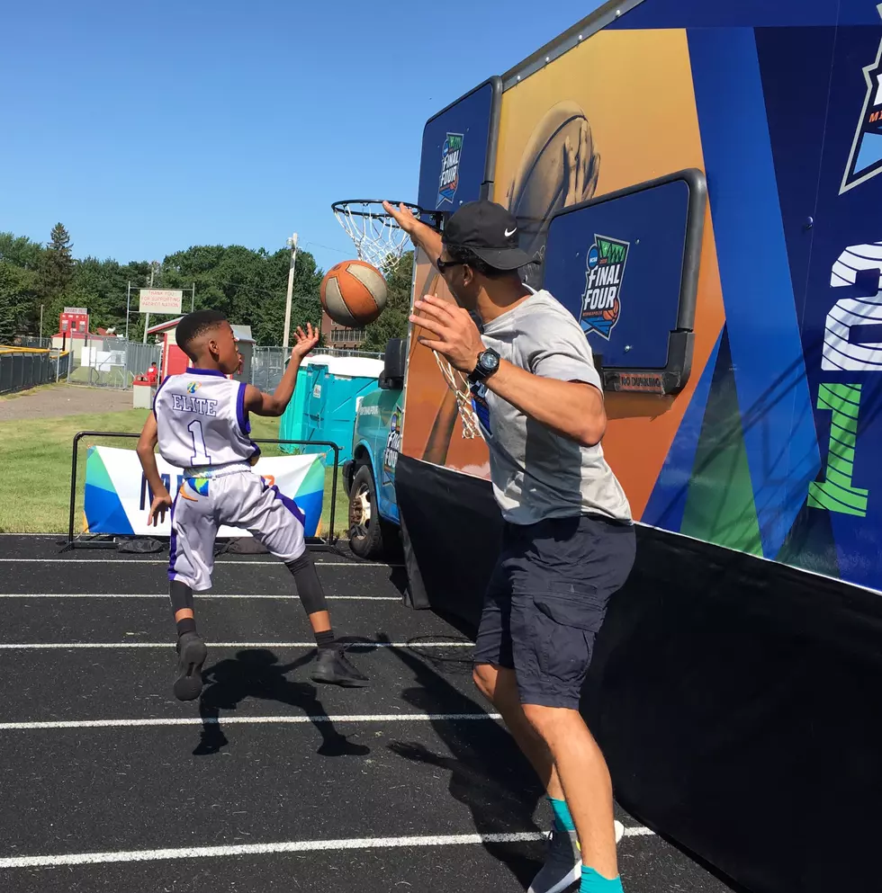 Duluth Public Library Invites Kids to Free Basketball Bonanza