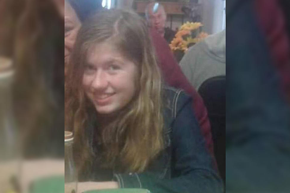 Jayme Closs Makes First Public Appearance While Receiving Hero Award