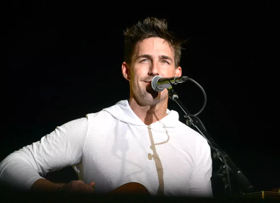 Jake Owen Agrees To Hang With Fan At WE Fest