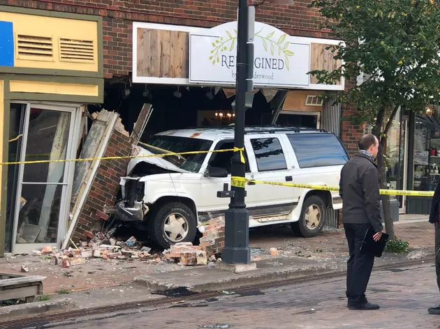 Car Crashes Into Building in Downtown Duluth After Losing Brakes