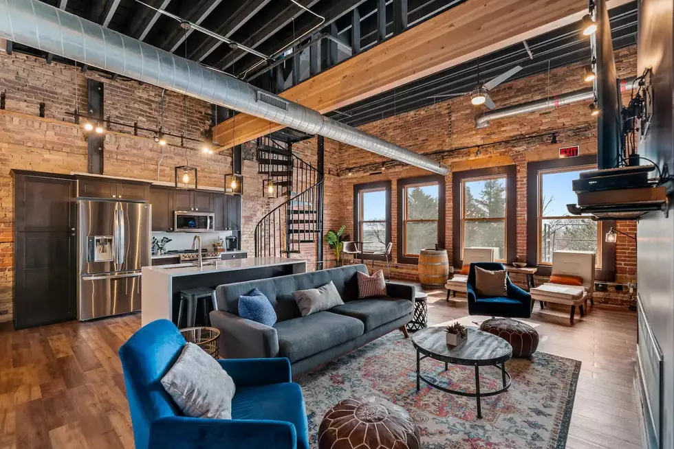 Peek Inside This Super Modern Duluth Airbnb