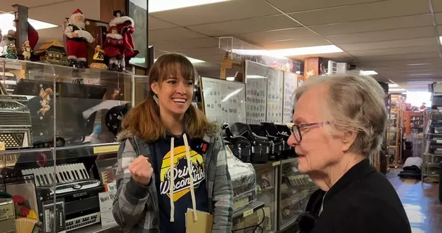 National Comedian Tours Superior&#8217;s World Of Accordions Museum In Hilarious Video