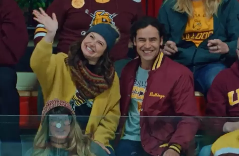 Watch The Trailer For Merry Kiss Cam, Which Filmed in Duluth, Minnesota