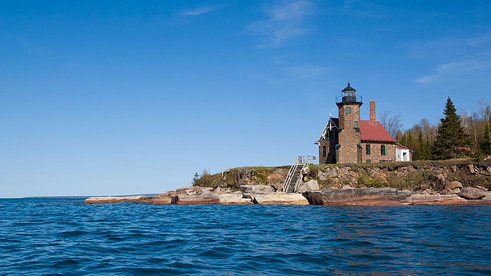 Want To Live And Work On Wisconsin’s Sand Island This Summer?