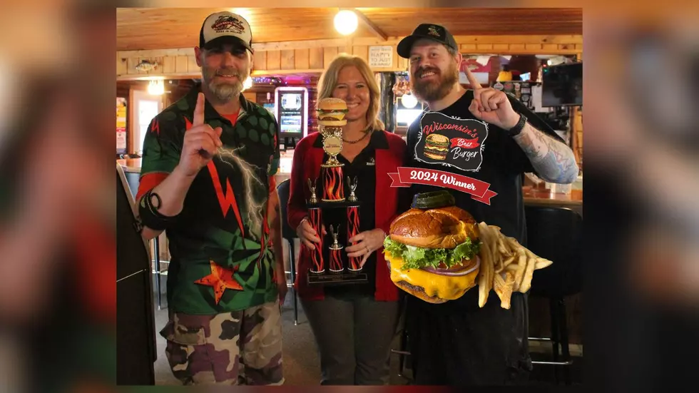 Yummy! A Northwoods Treasure Wins Wisconsin’s Best Burger Contest