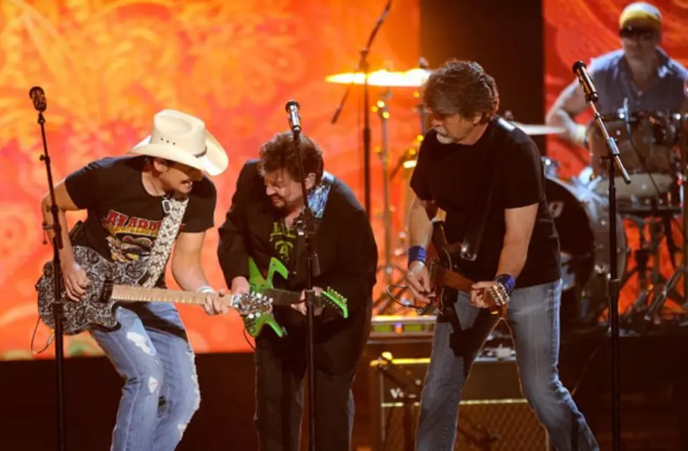 2011 ACM Awards Performance Photos: Best Moments From the Show