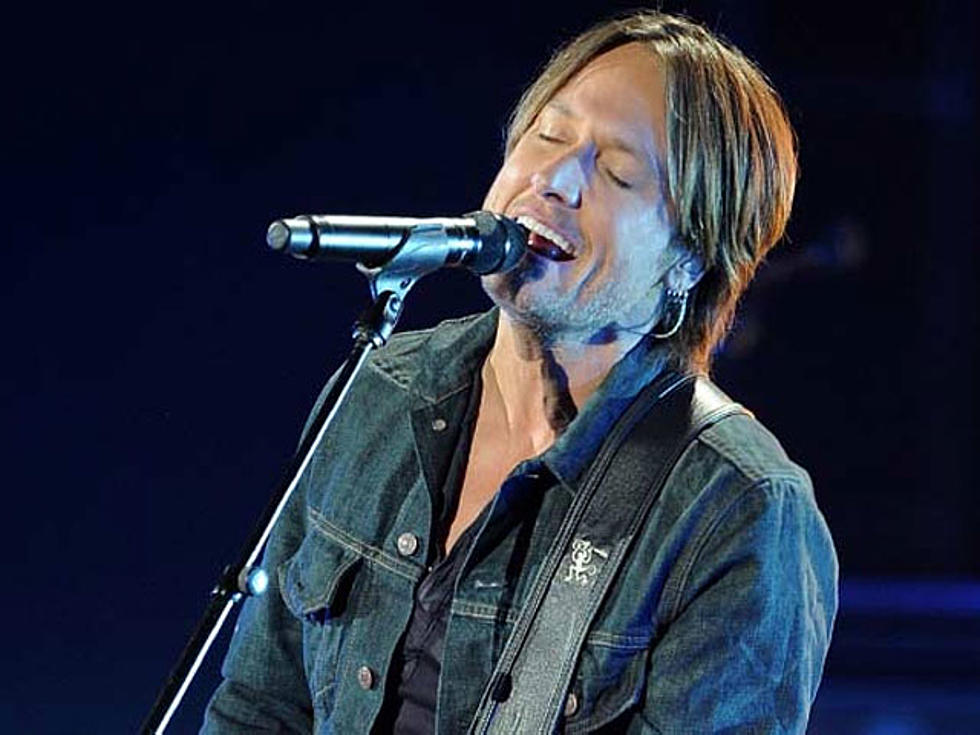 Go Behind the Scenes of Keith Urban’s Latest Tour [VIDEO]