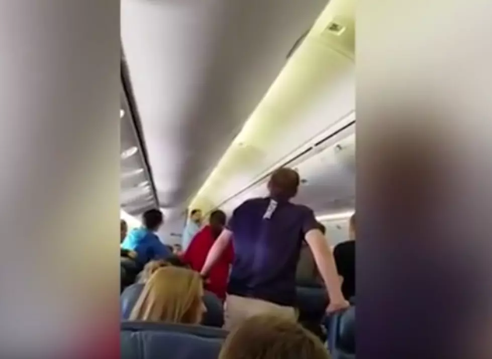 Choir honors Fallen Houston Soldier with Impromptu Song on Plane